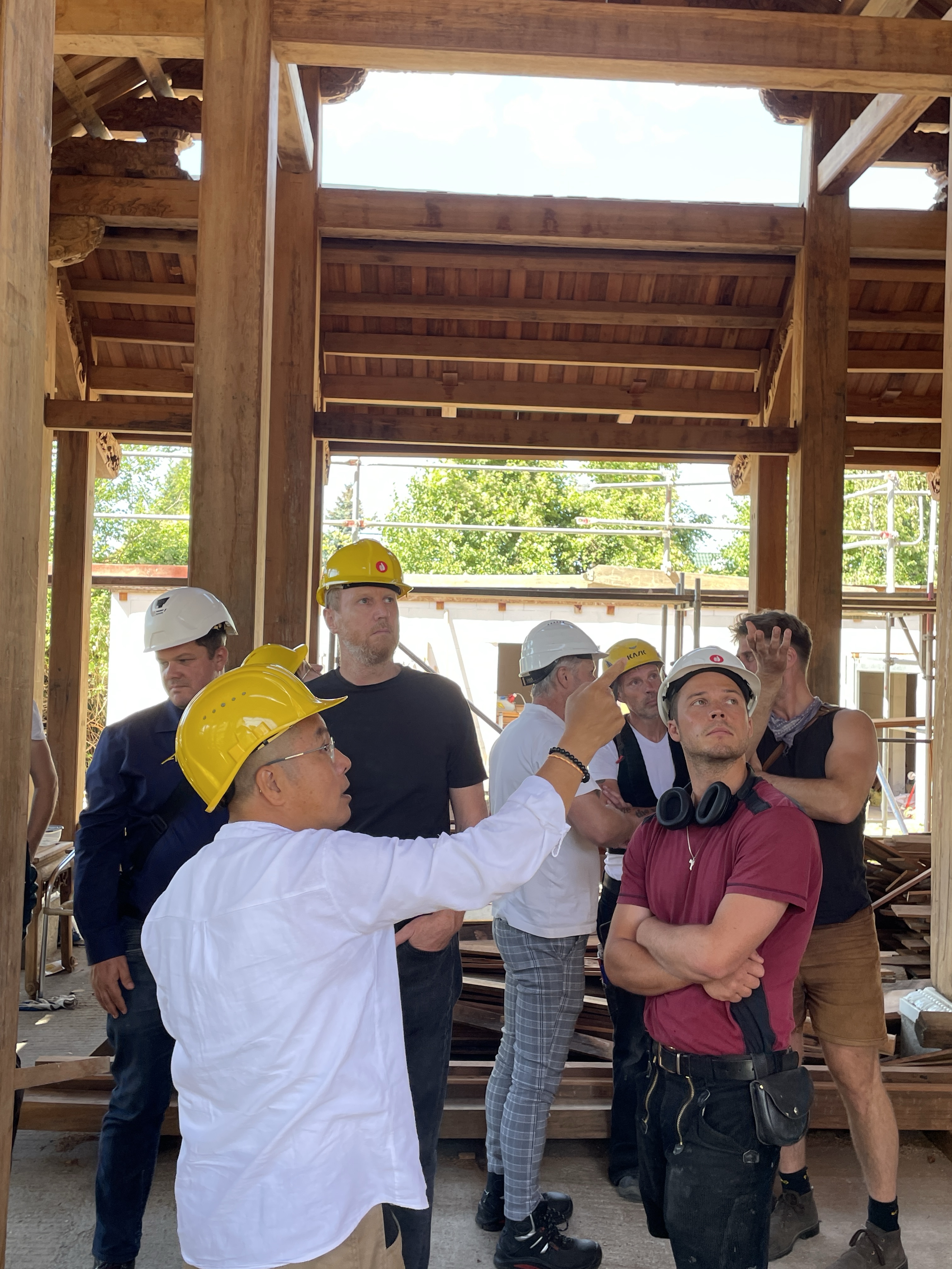 Einblick Baustellenbesichtigung Pagodentempel in Taucha